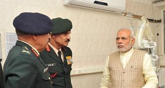 PM visits Siachen survivor, hails his 'indomitable spirit'