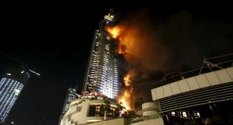 Huge fire erupts at Dubai hotel shortly before New Year celebrations