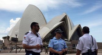 Sydney Opera House evacuated after bomb threat