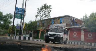 Kashmir continues to burn on day 9; Centre rushes 2,000 additional CRPF troops