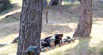 Infiltration bid foiled in Kupwara, 2 terrorists, 2 soldiers killed