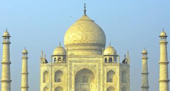 Is the Taj Mahal turning yellow?