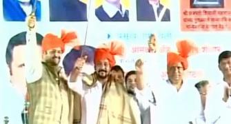 Sanjay Dutt at BJP event, eyebrows raised in political circles