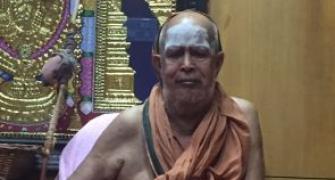 Kanchi shankaracharya predicted: 'Jayalalithaa will win'