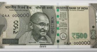 First Look: New notes of Rs 500, 2000