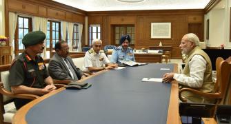 PM meets service chiefs to review border security