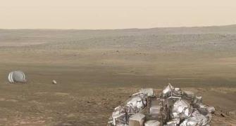 ESA's Mars lander exploded on impact, NASA images suggest
