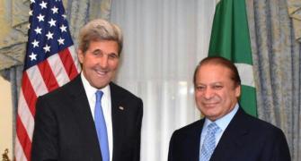 Sharif meets Kerry; seeks US intervention in Kashmir