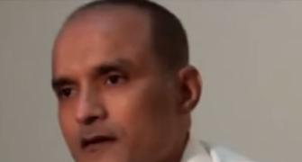 Kulbhushan Jadhav's mother petitions Pak for his release