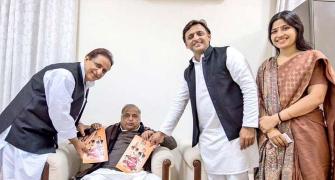 'Akhilesh, my son after all': Mulayam agrees to campaign for SP-Congress alliance