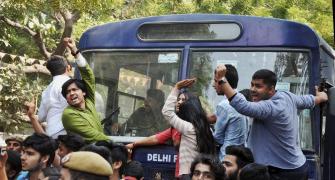ABVP, AISA clash at DU College; many, including cops, injured