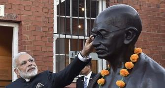 KVIC, PMO say Gandhiji's photo on calendar NOT a must