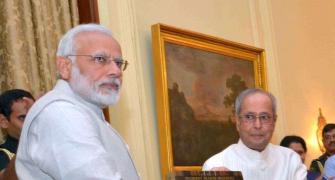 Pranab da held my hand and guided me like a father, says PM Modi