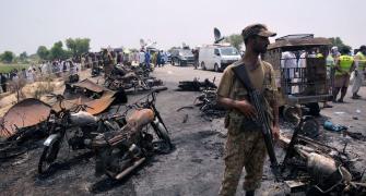 149 killed, 117 injured as oil tanker explodes in Pak