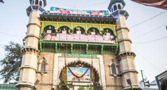 Ajmer Dargah head's comment on triple talaq sparks family feud