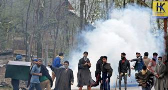 22 social networking sites banned in Kashmir for one month