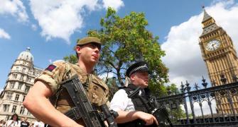 UK police make 8 arrests in Manchester bombing case