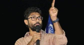 Guj poll: Dalit leader Jignesh Mevani to contest as an independent