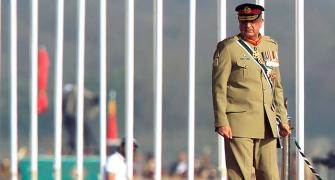 Bajwa shuffles Pakistan's generals