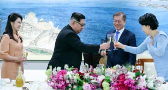 2 Koreas seek peace, denuclearisation, reunification at historic summit