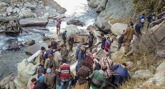 13 killed as bus falls into gorge in J-K's Poonch