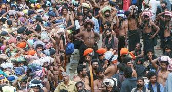 Women have constitutional right to enter Sabarimala temple: SC