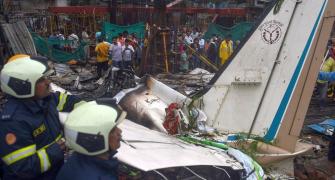 5 killed, 3 injured as plane crashes in Mumbai's Ghatkopar