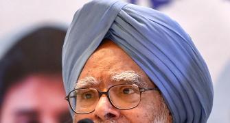 Modi government making calibrated bid to weaken democracy: Manmohan Singh