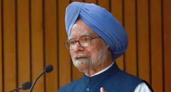 Manmohan to Modi: 'Exercise restraint, set example with your conduct'
