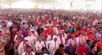 Gujarat: Rallies turn away from cities