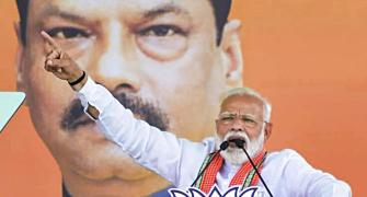 Modi claims 40 Trinamool MLAs 'in touch with' him