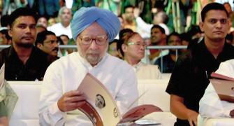 No SPG cover for Manmohan, CRPF to give Z+ security