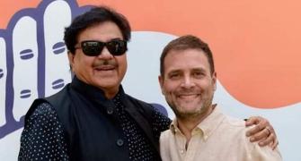 Shatrughan meets Rahul, likely to join Cong on April 6
