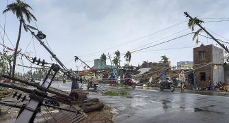 8 dead as Cyclone 'Fani' slams into Odisha