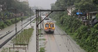 Heavy downpour paralyses Mumbai, red alert for 24 hrs