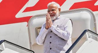 Modi's simple gesture at Houston wins Twitter's heart