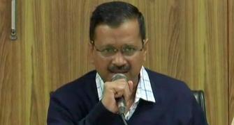 Kejriwal appeals for calm, asks for sealing borders