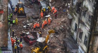 4 dead in 2 building collapse incidents in Mumbai