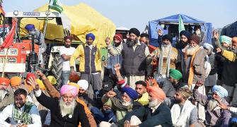Talk to farmers now, defuse tension: Amarinder to govt