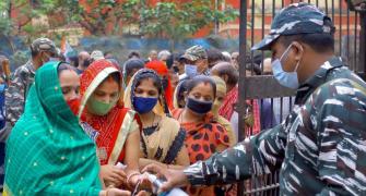 EC says no plan to club last 3 phases of Bengal polls
