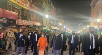 Modi's midnight tryst with Varanasi