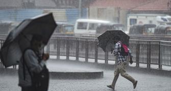 Red alert in Mumbai as IMD predicts heavy rainfall