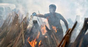 Crematoriums, MP govt differ on Bhopal COVID-19 deaths
