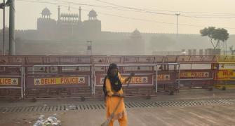 Delhi's air improves slightly, but still 'very poor'