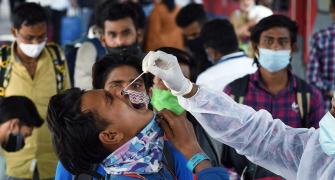 Maha health minister hints at bringing back mask rule