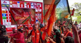 Gujarat: BJP puts up best-ever show, Cong worst-ever