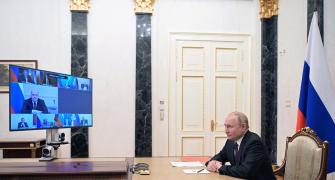 US toughens stand, slaps sanctions on Putin, Lavrov