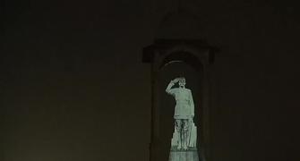 PM Modi unveils Netaji's statue at India Gate