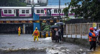 Heavy rains inundate Mumbai; rail, road traffic hit