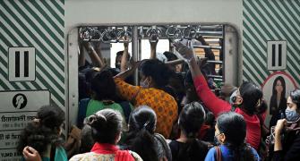 Nightmare as woman assaulted in Mumbai local train